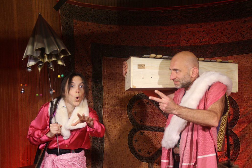 Theatervoorstelling voor kleuters en L1 Fabia en de elaba's Spelenderwijzer vzw